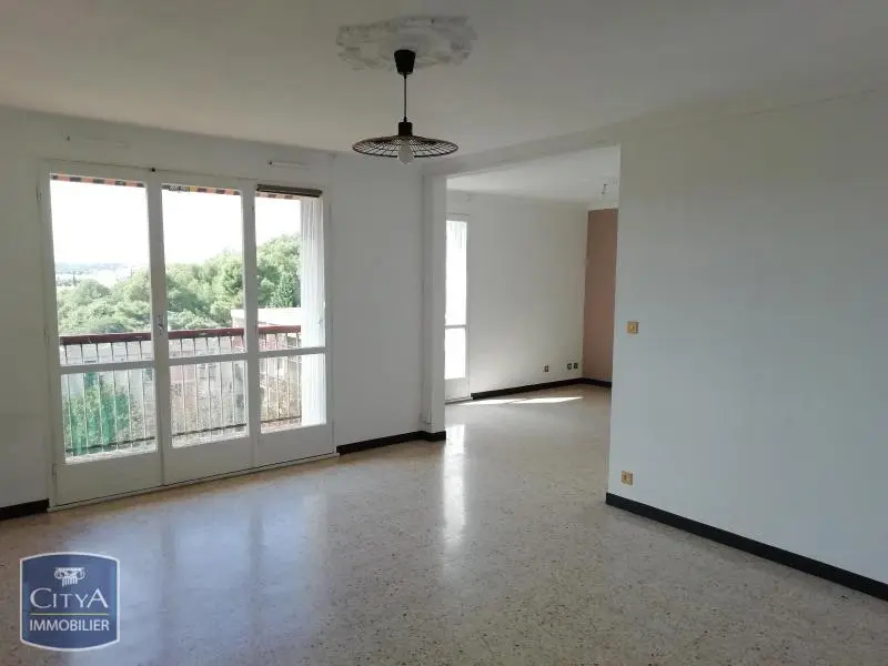 Photo 1 Appartement 3 pièces 80m²
