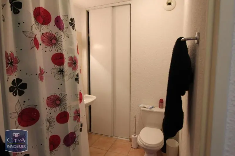 Photo 3 Appartement 1 pièce 31.8m²