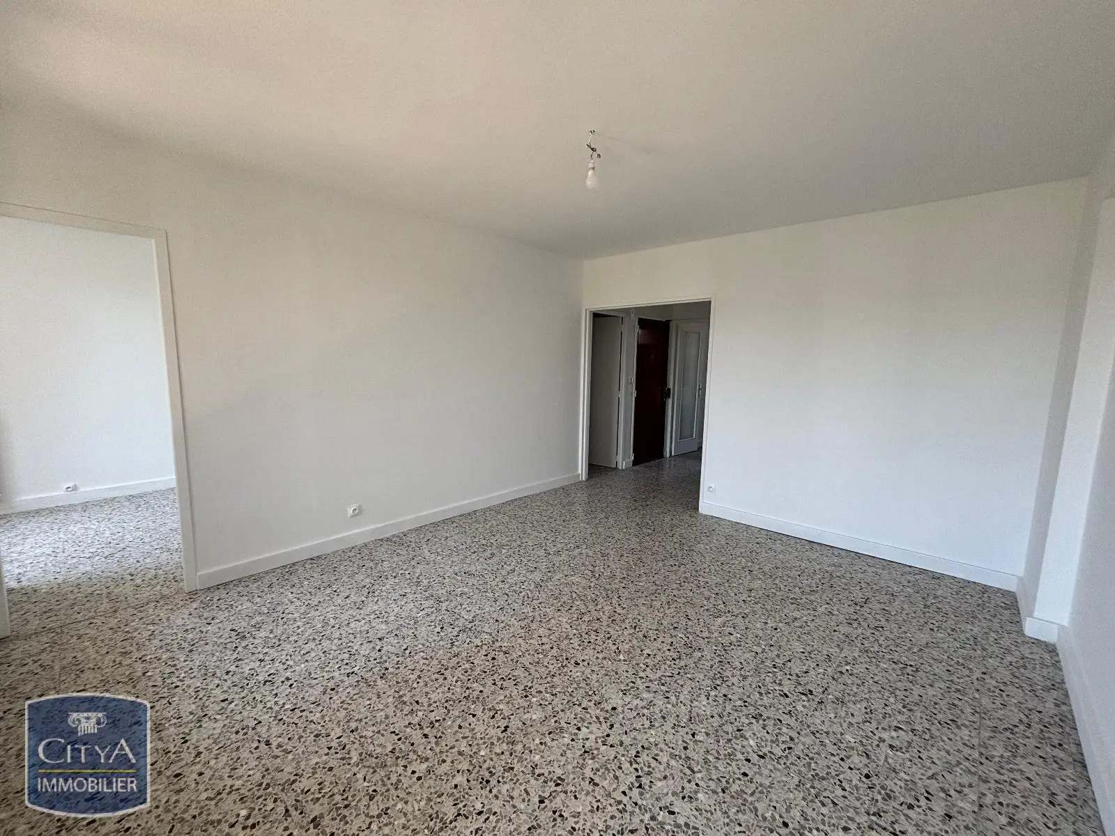 Photo 2 Appartement 4 pièces 75m²