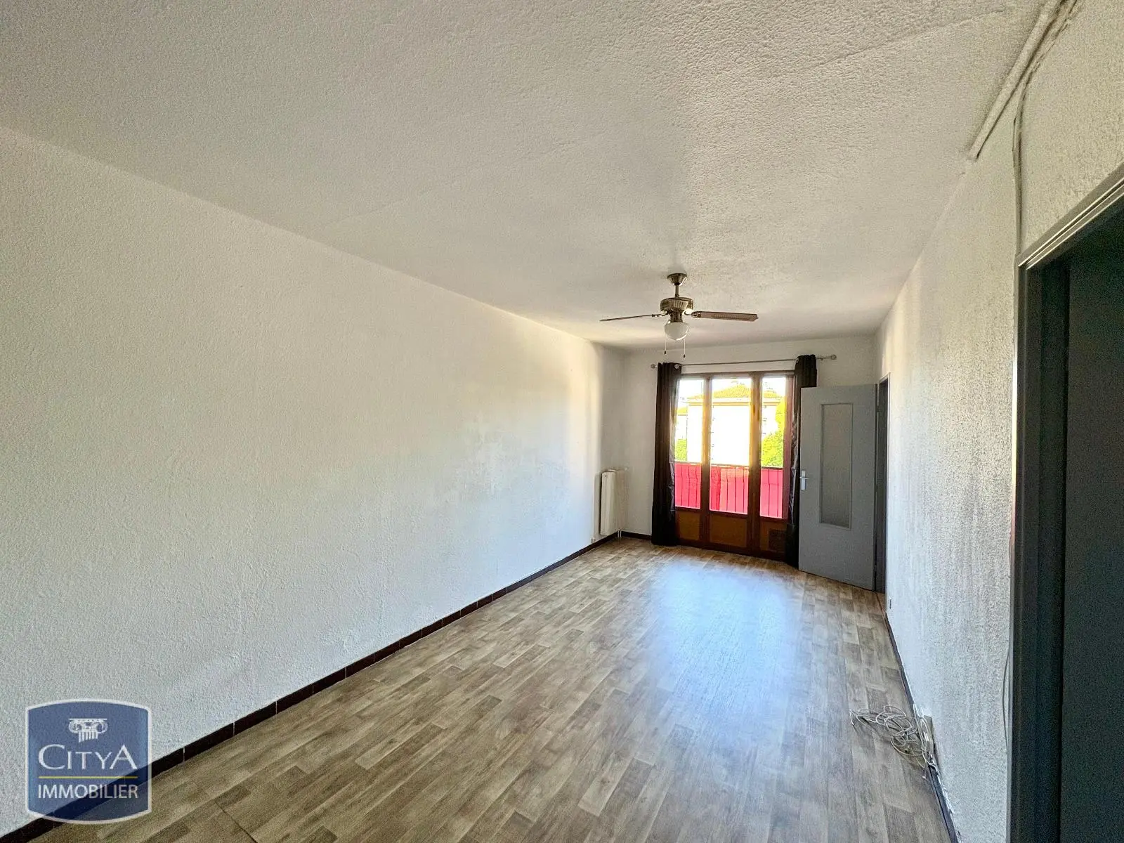 Photo 2 Appartement 1 pièce 33.05m²