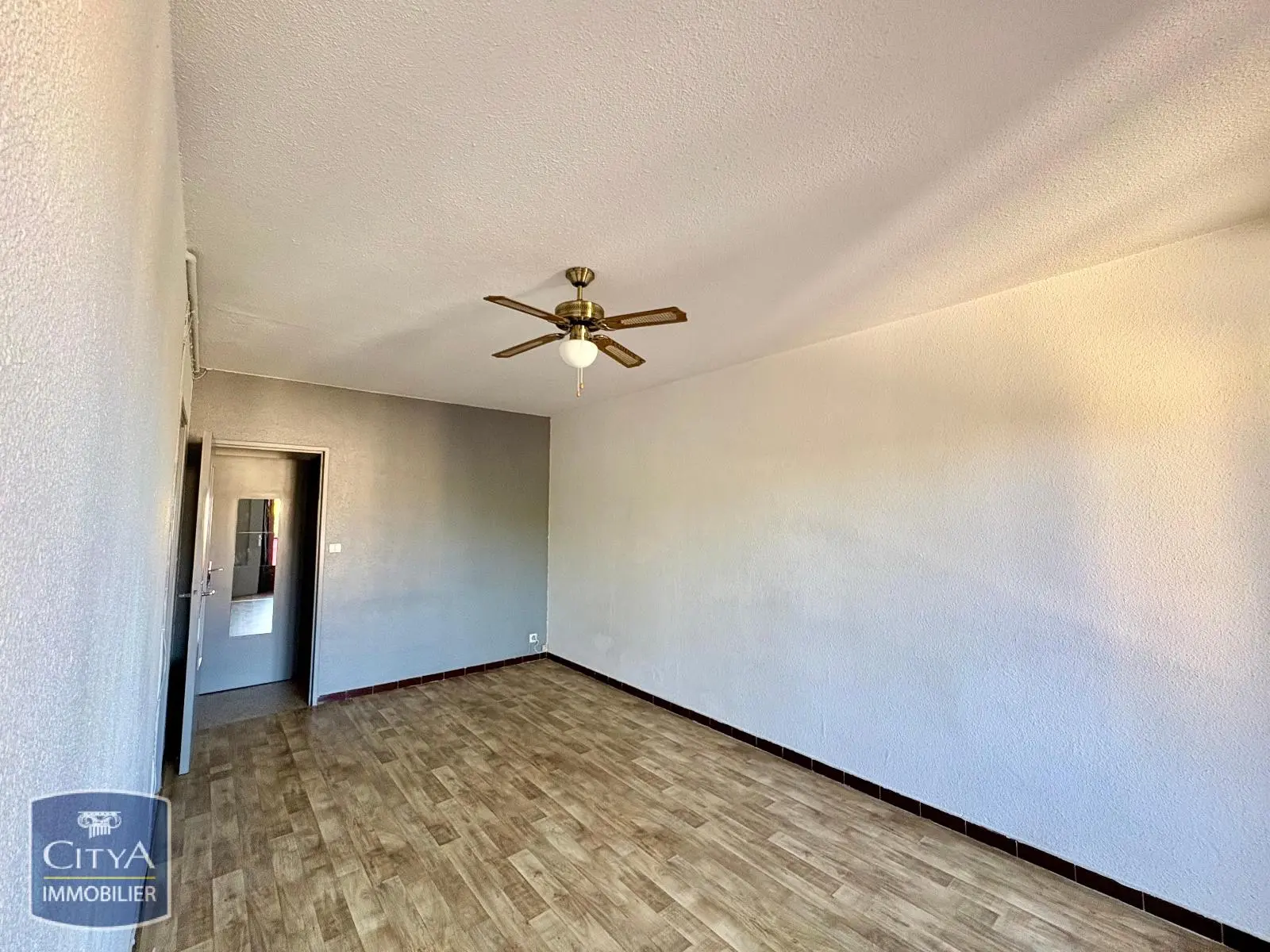 Photo 1 Appartement 1 pièce 33.05m²