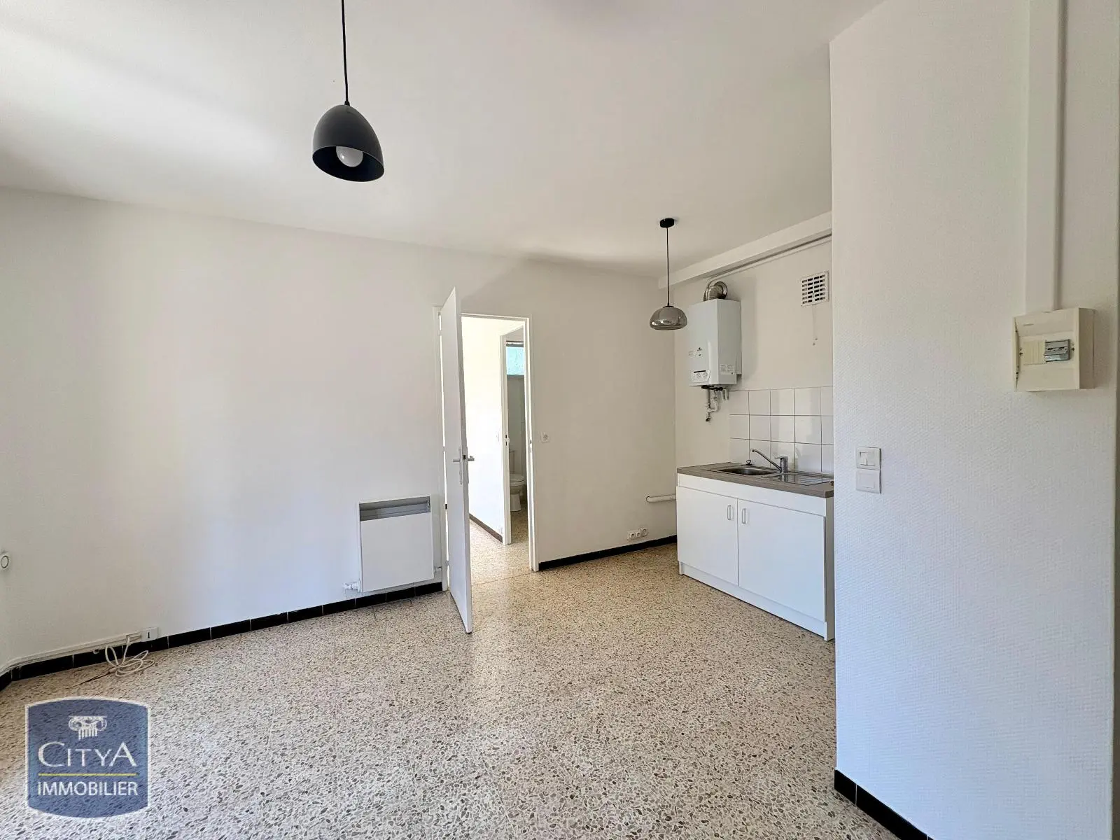 Photo 2 Appartement 1 pièce 31.6m²
