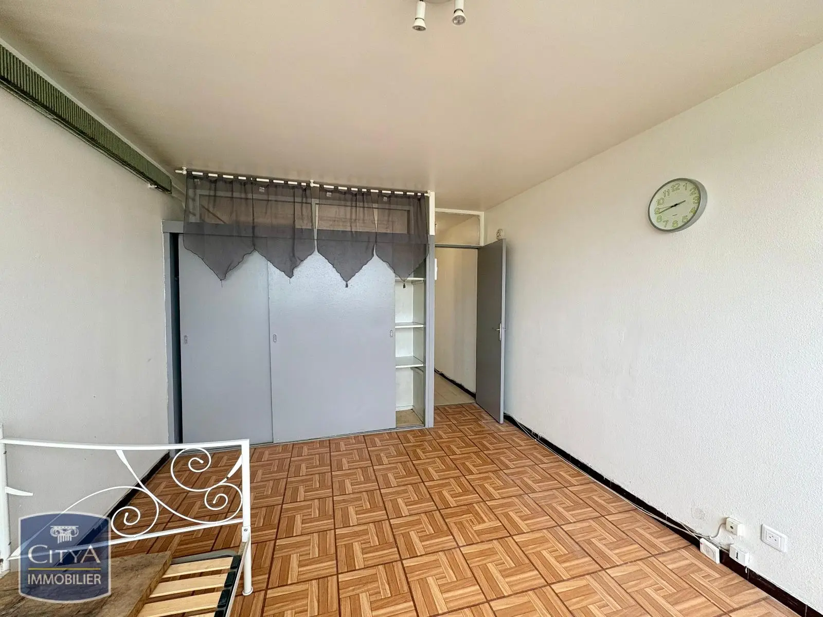 Photo 4 Appartement 1 pièce 23.56m²
