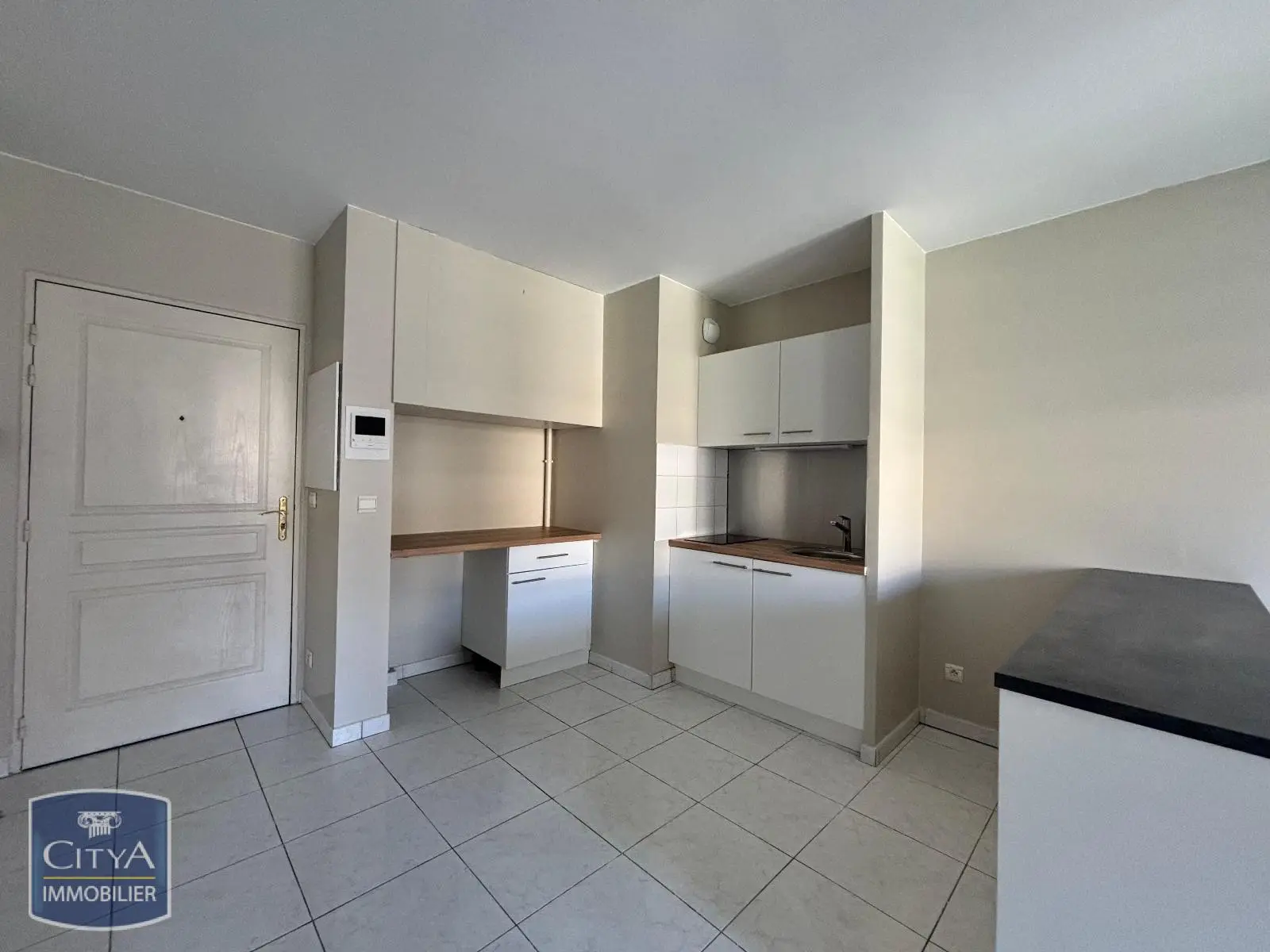 Photo 2 Appartement 2 pièces 35.8m²