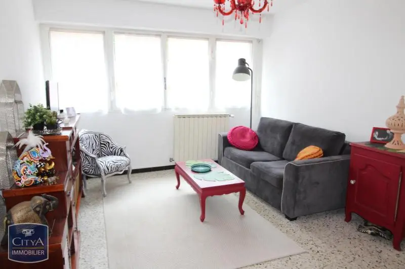 Photo 1 Appartement 1 pièce 32m²