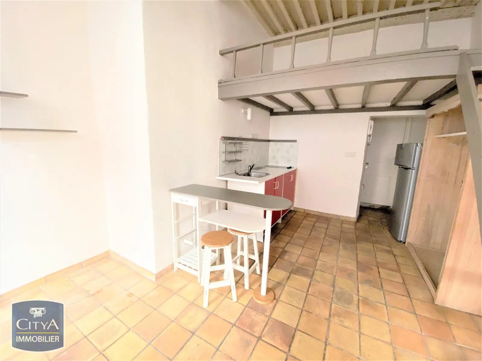 Photo 2 Appartement 1 pièce 21.03m²