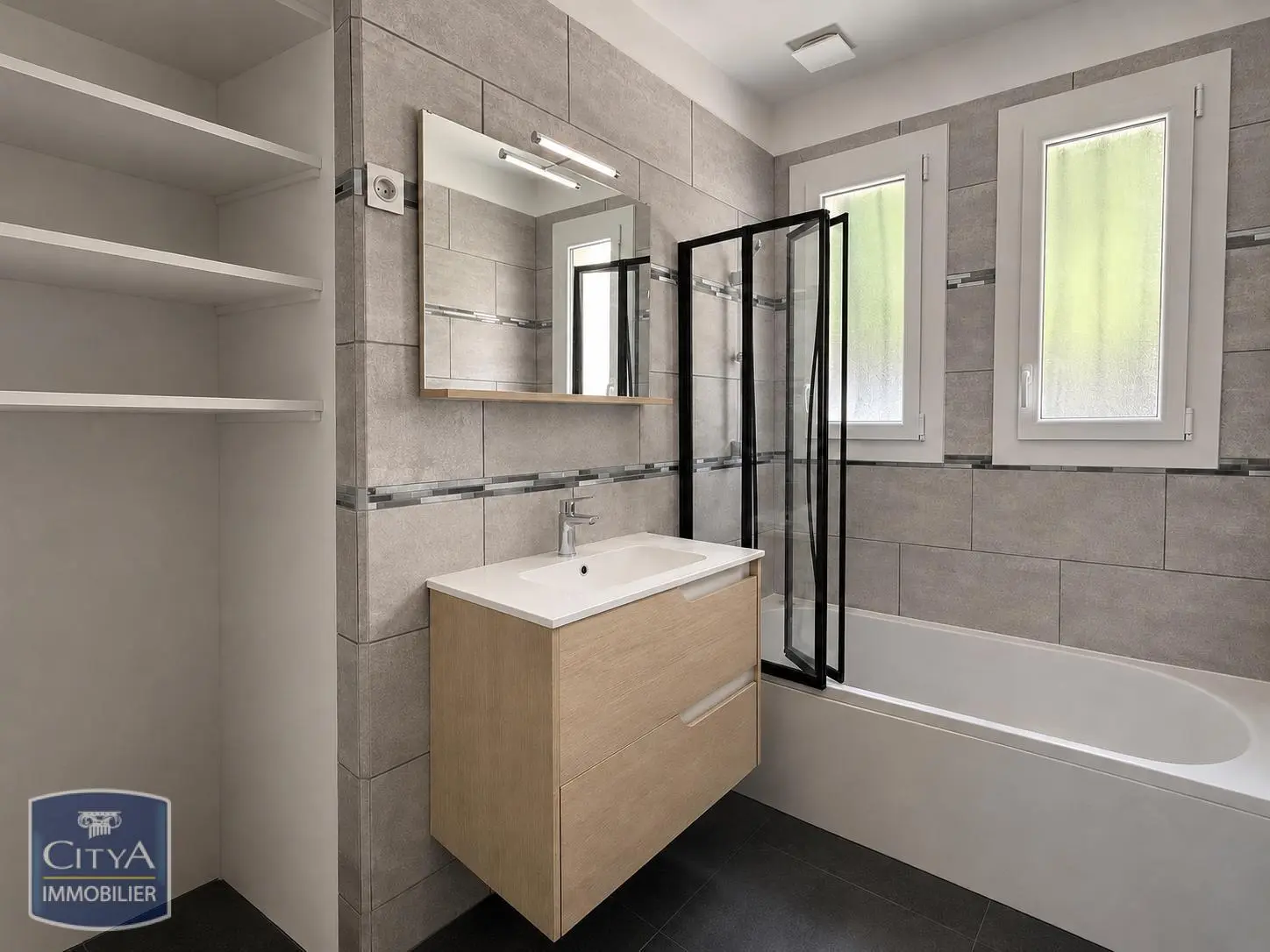 Photo 8 Appartement 4 pièces 96.32m²