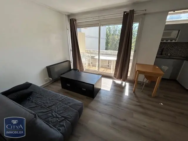 Photo 1 Appartement 1 pièce 24.32m²