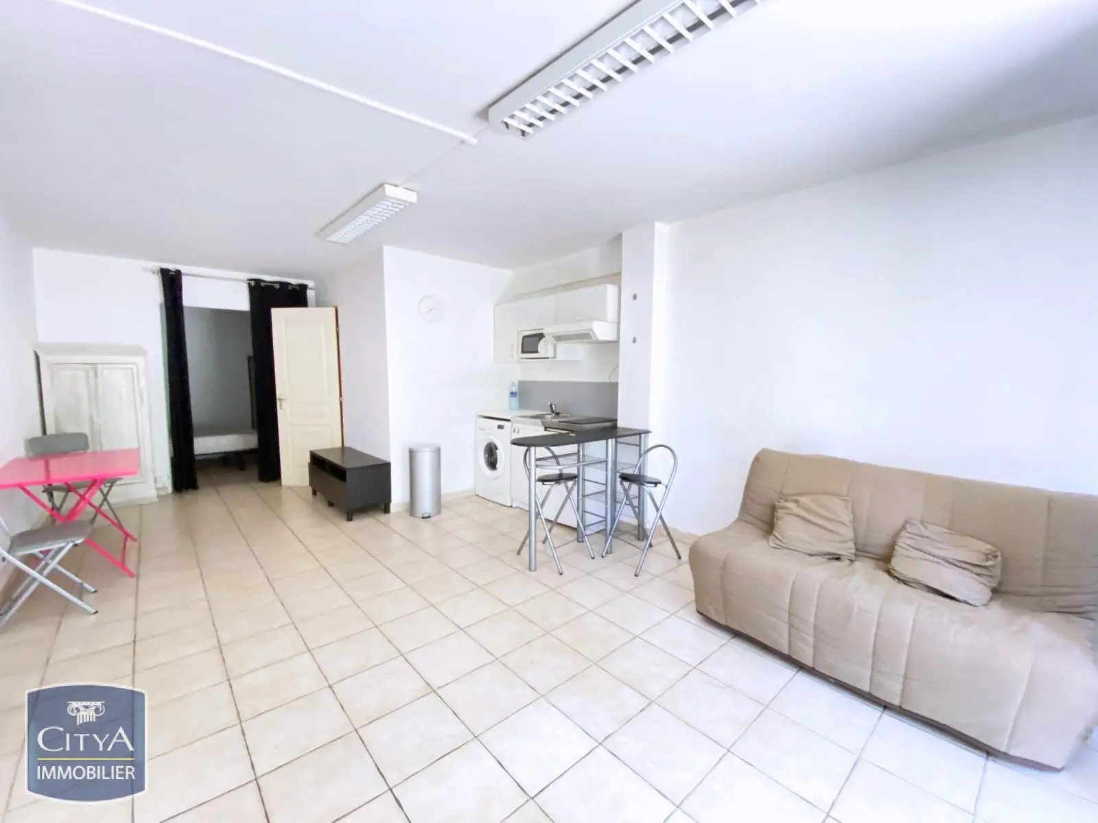 Photo 1 Appartement 1 pièce 29.09m²