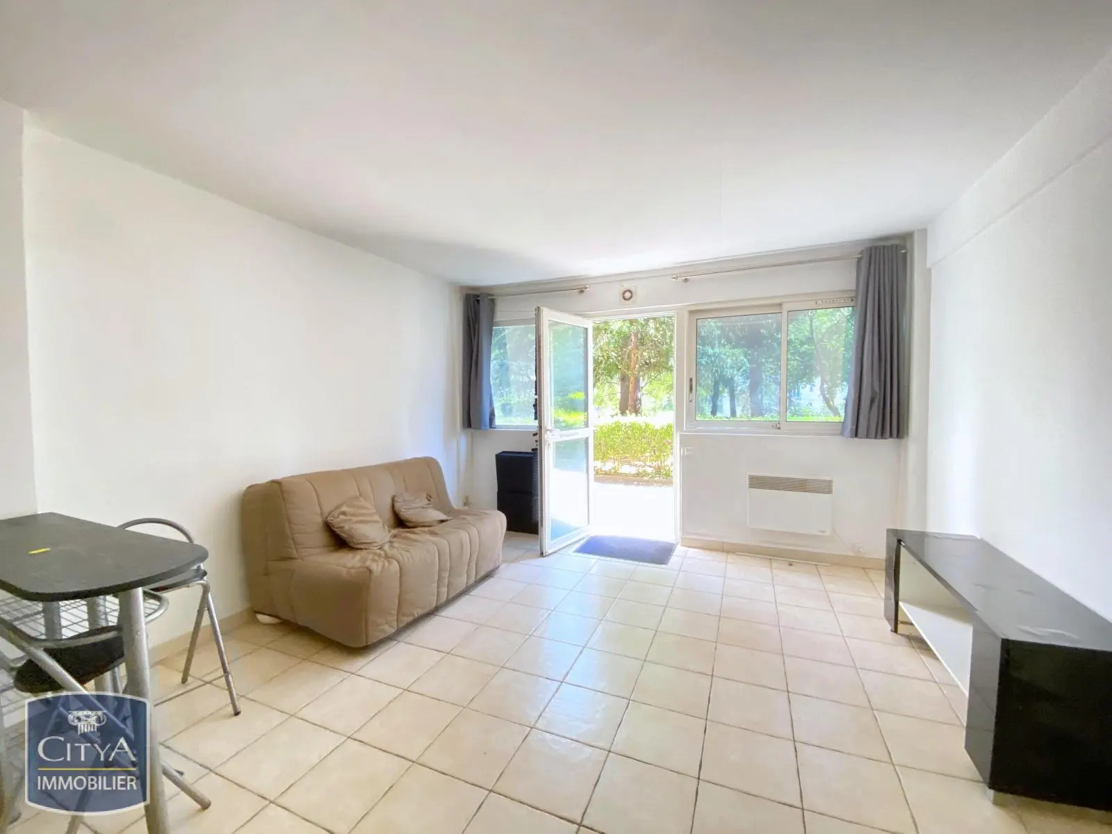 Photo 2 Appartement 1 pièce 29.09m²