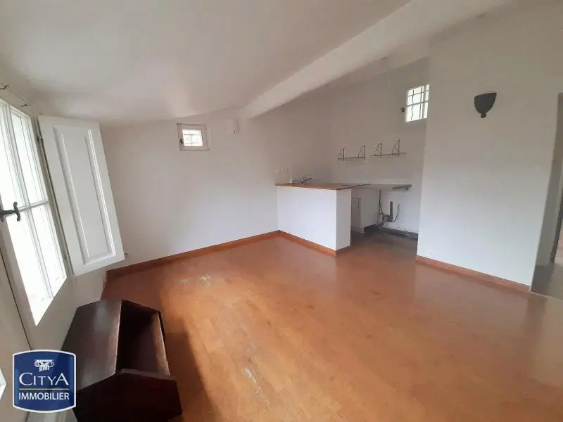Photo 1 Appartement 2 pièces 33.76m²