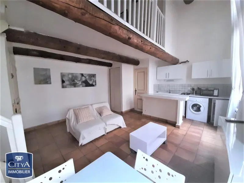Photo 1 Appartement 1 pièce 38.83m²