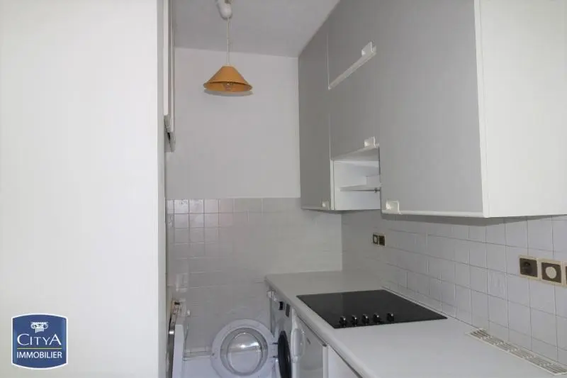 Photo 2 Appartement 1 pièce 31.3m²