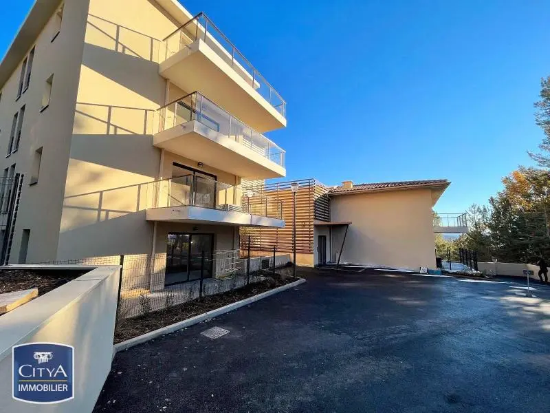 Photo 8 Appartement 3 pièces 69.77m²