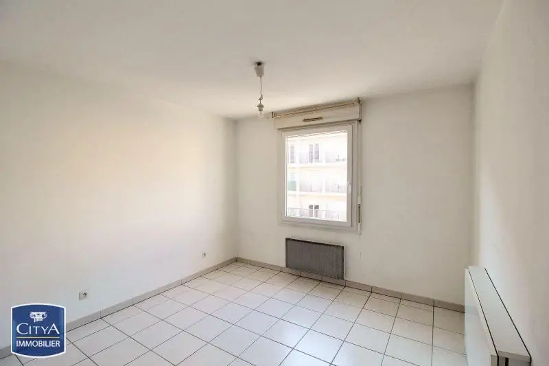 Photo 1 Appartement 1 pièce 19m²