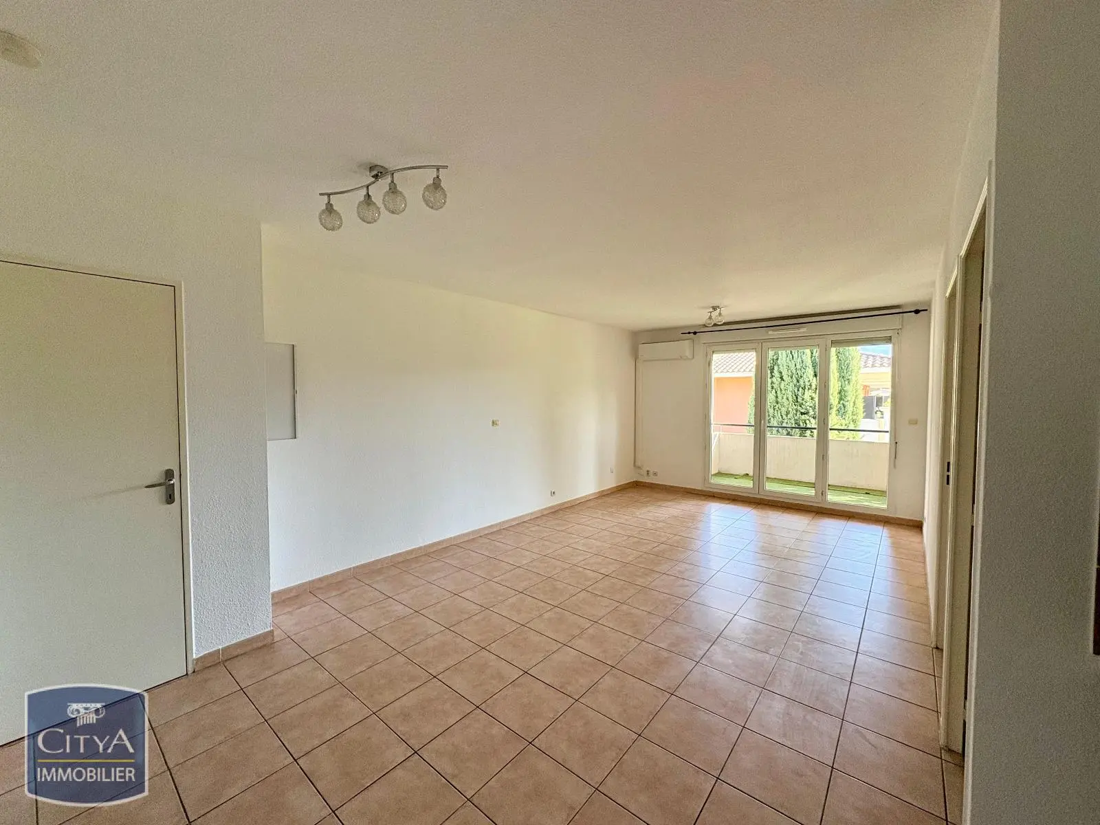 Photo 2 appartement Trets