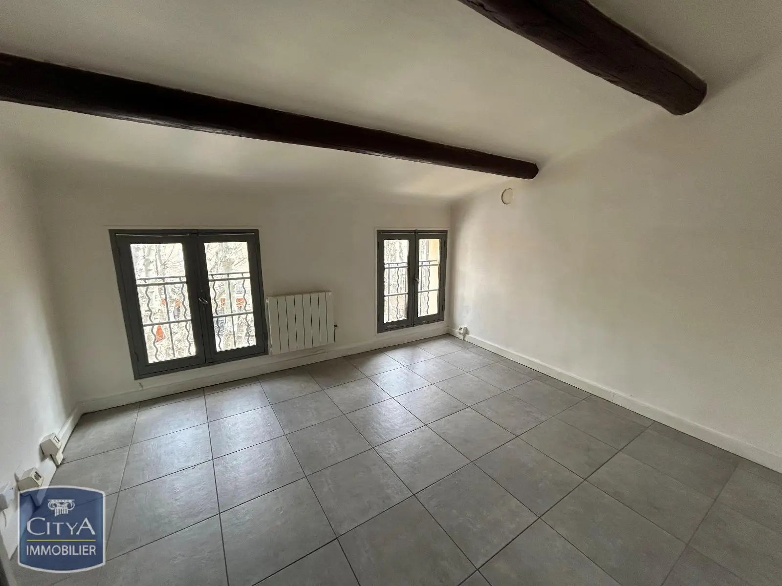 Photo 2 Appartement 1 pièce 28m²