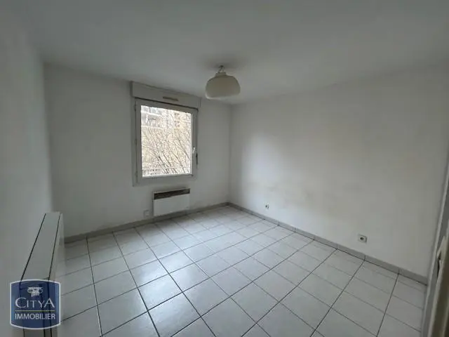 Photo 1 Appartement 1 pièce 19m²