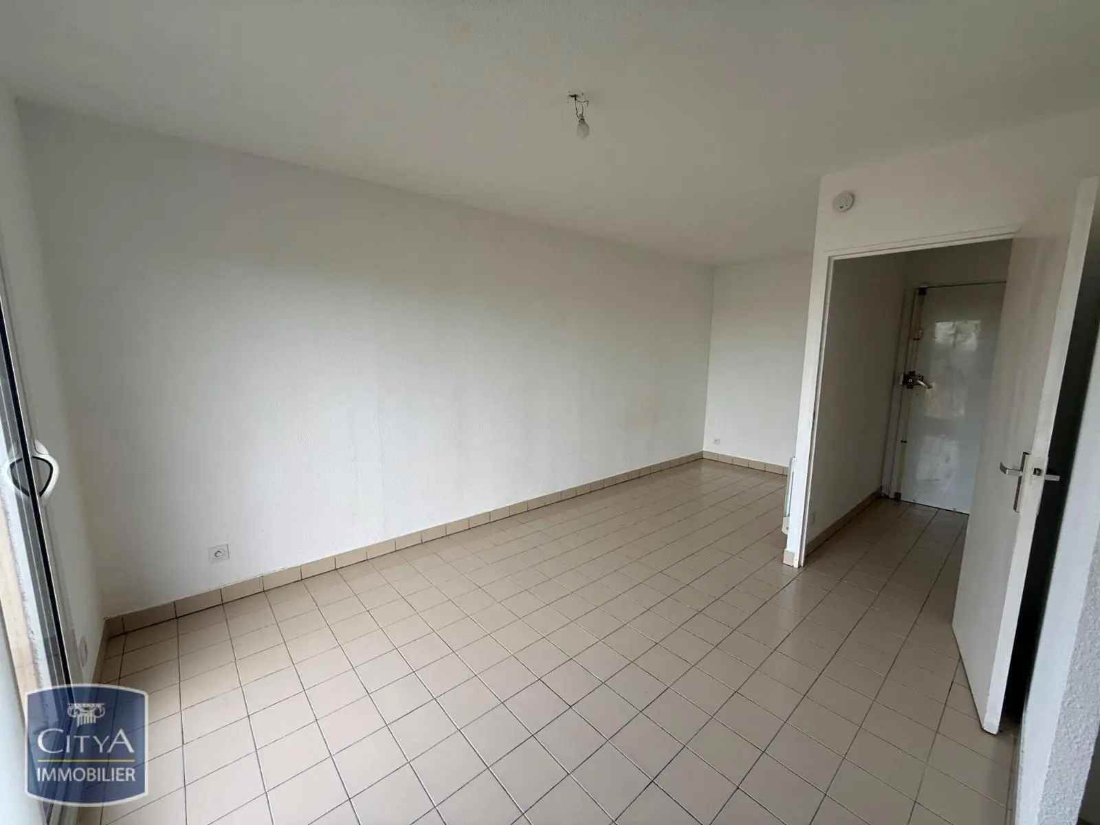 Photo 3 Appartement 1 pièce 25.2m²