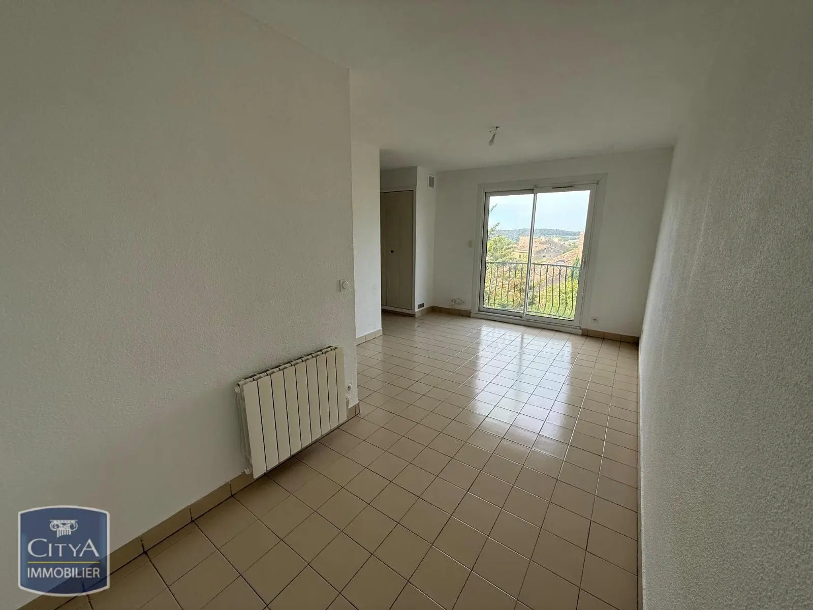 Photo 2 Appartement 1 pièce 25.2m²