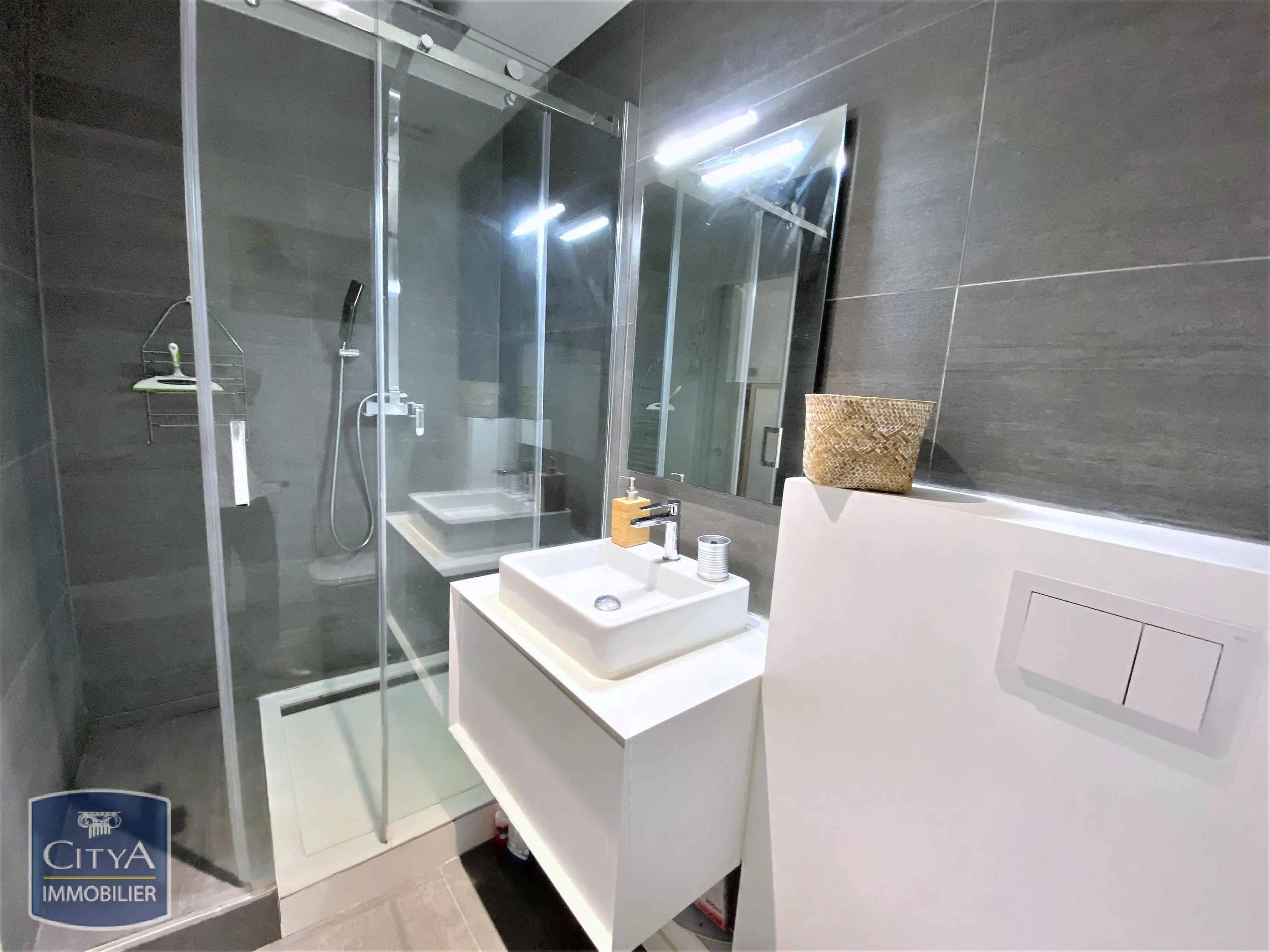 Photo 3 Appartement 26.96m²