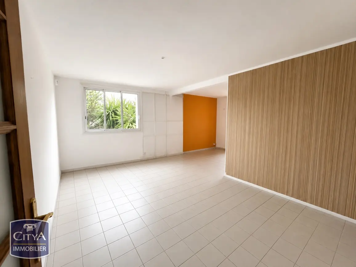 Photo 1 Appartement 4 pièces 80.08m²