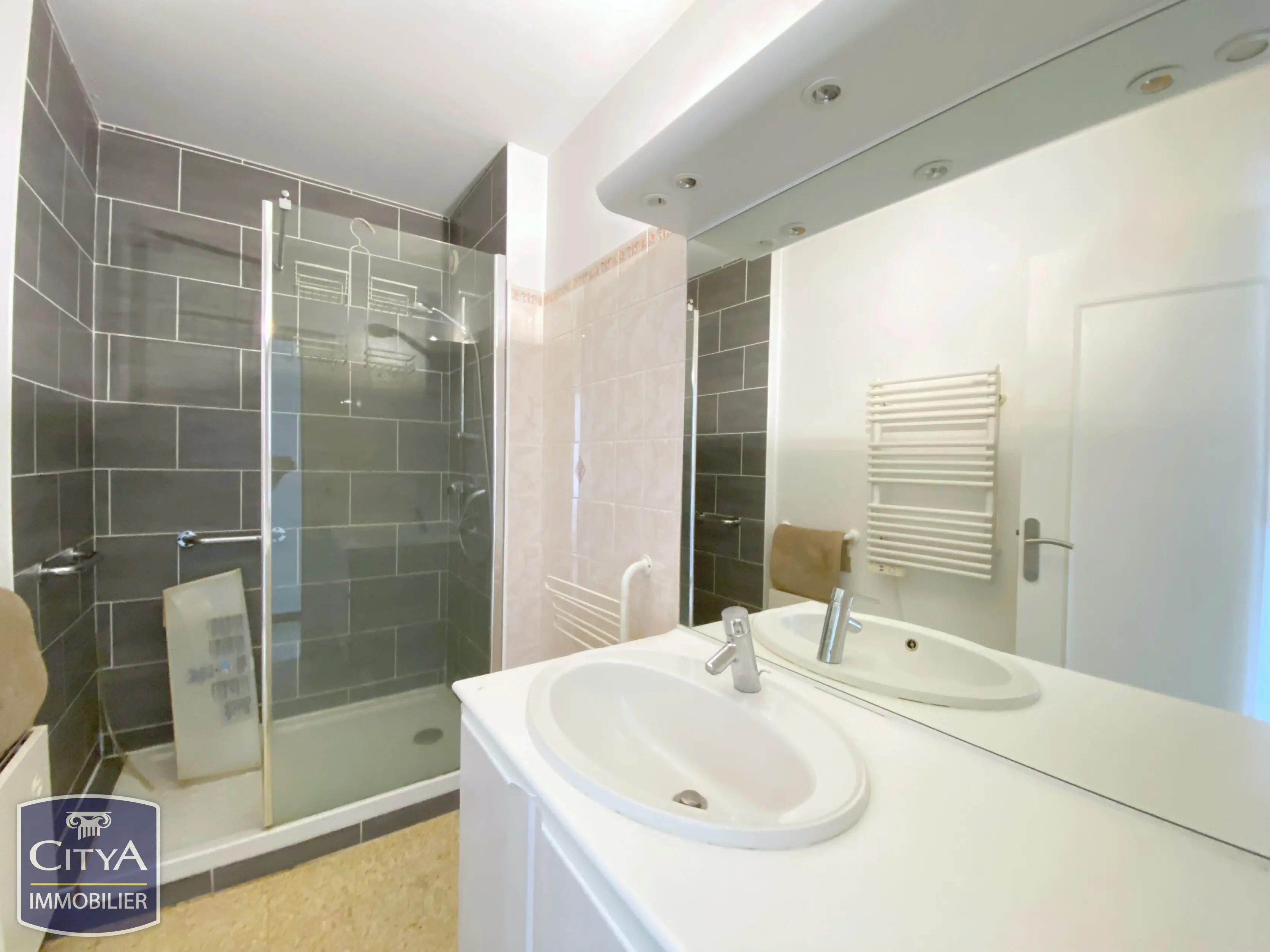 Photo 3 appartement Aix-en-Provence