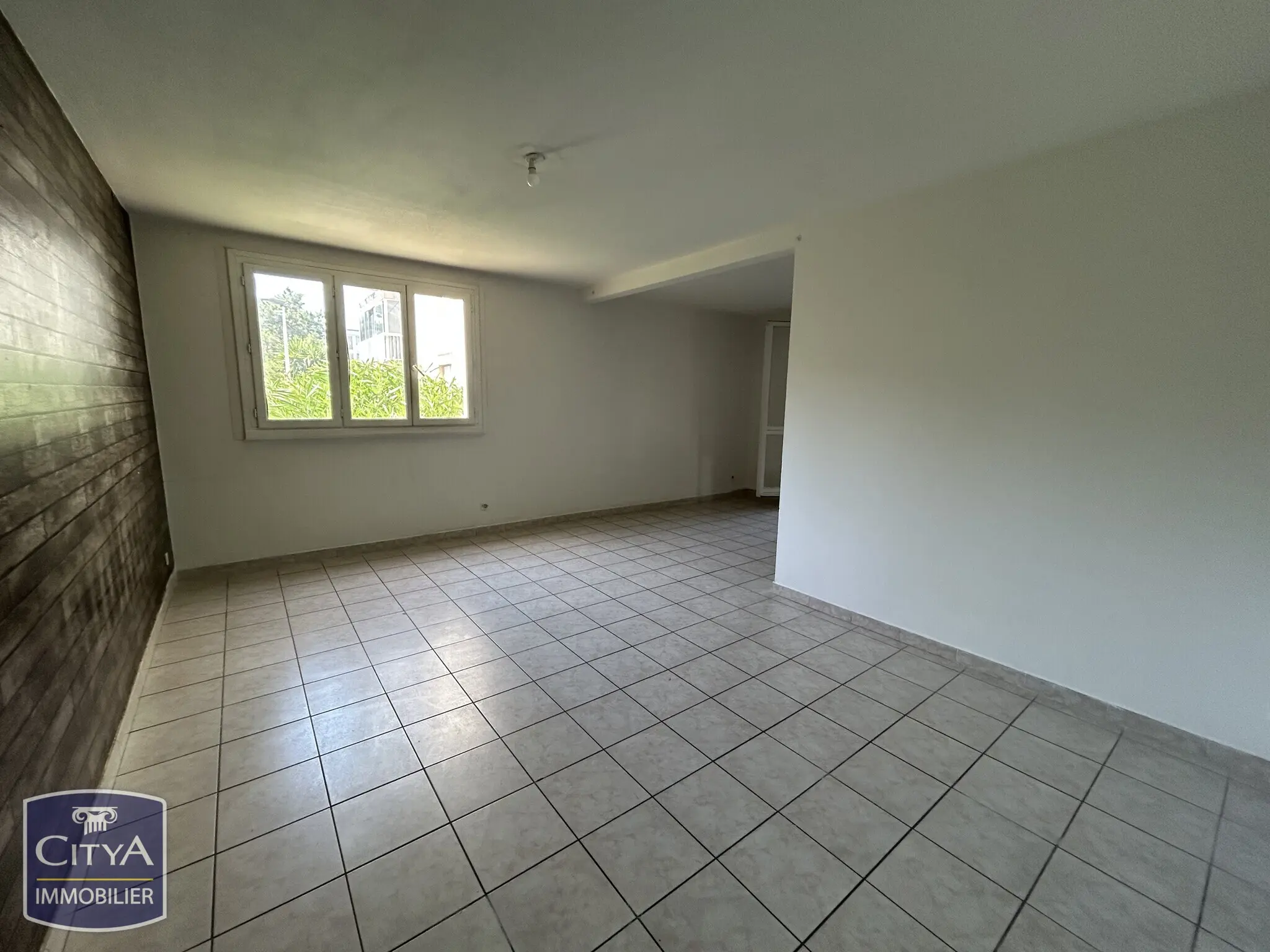 Photo 1 Appartement 4 pièces 80m²