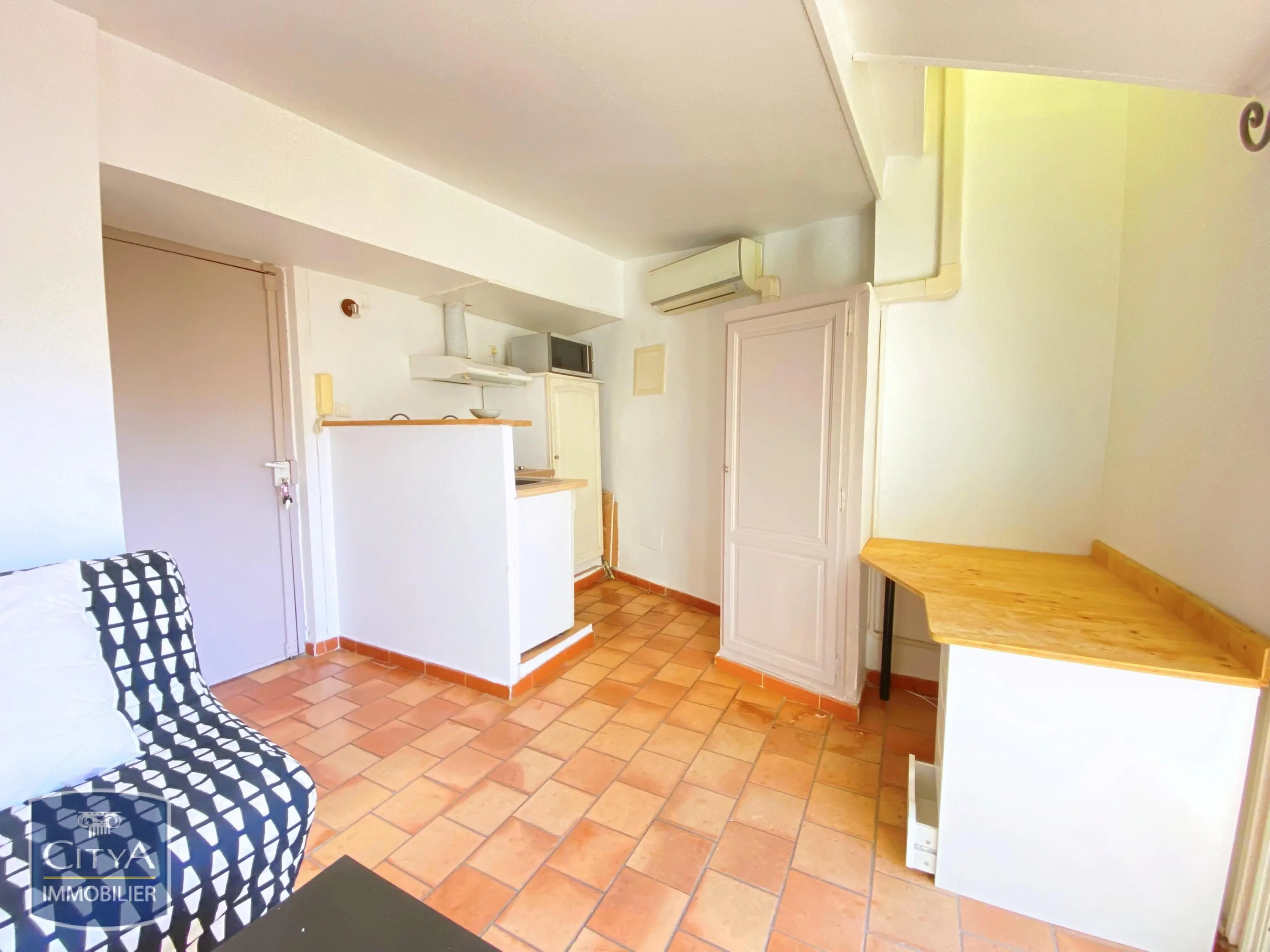 Photo 5 Appartement 1 pièce 18m²