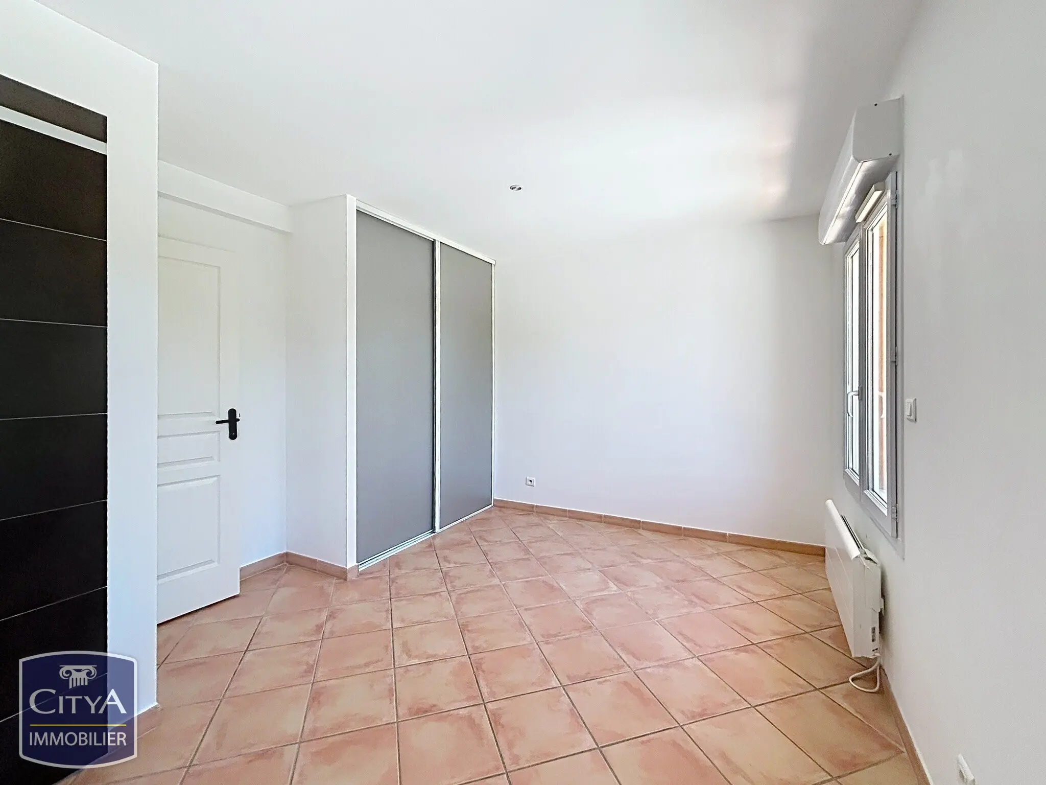 Photo 2 Appartement 2 pièces 60.01m²