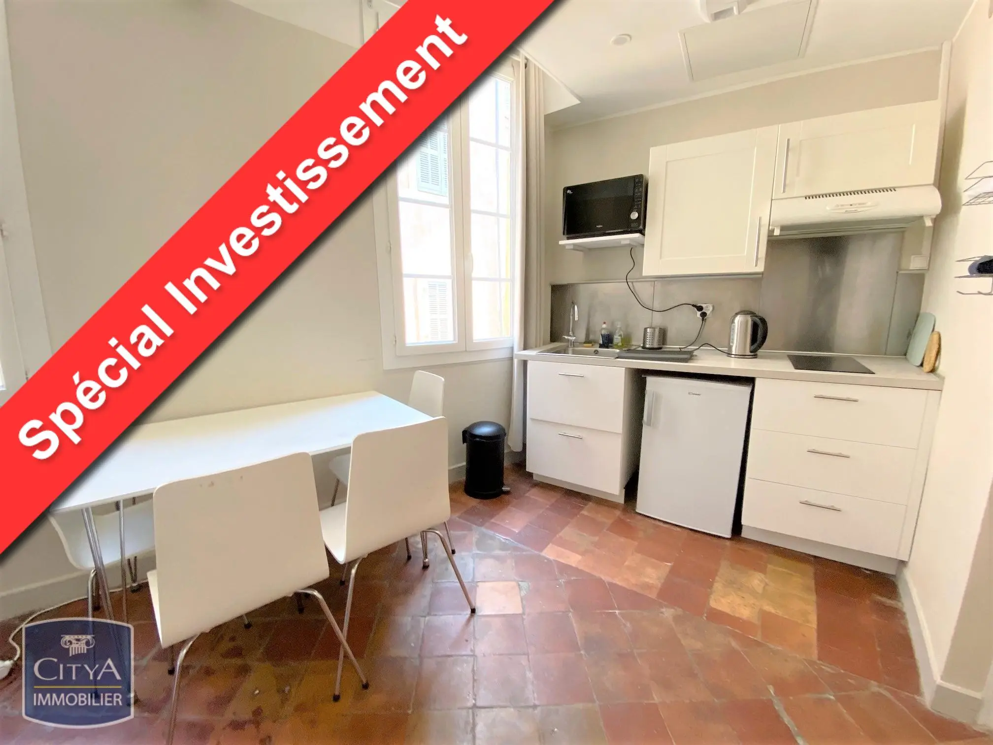 Photo 1 Appartement 1 pièce 17m²