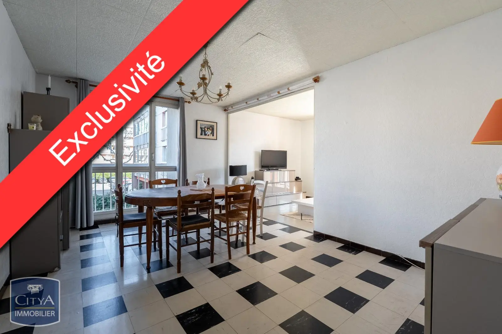 Photo 1 Appartement 4 pièces 80m²