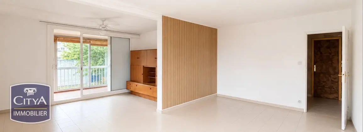 Photo 2 Appartement 4 pièces 80.08m²