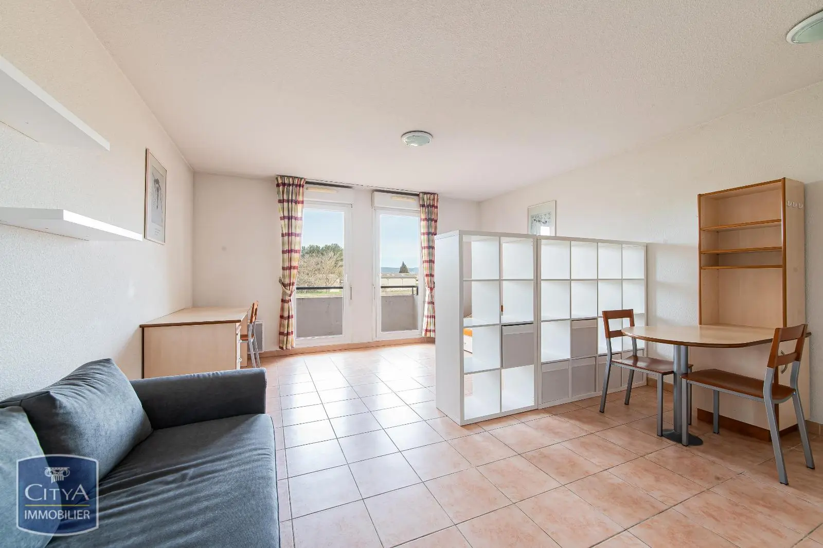 Photo 1 Appartement 1 pièce 31m²