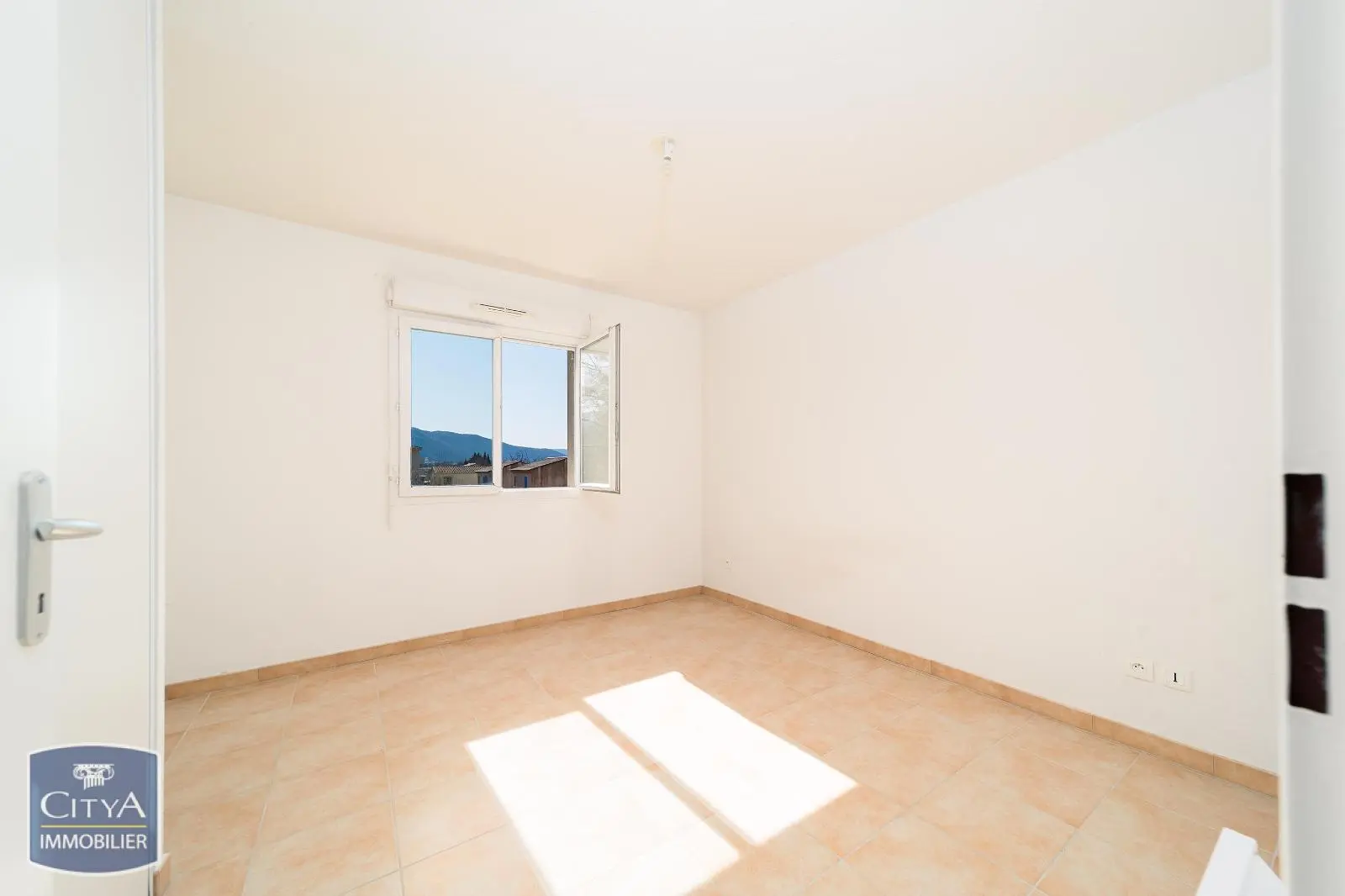 Photo 5 Appartement 2 pièces 55.56m²