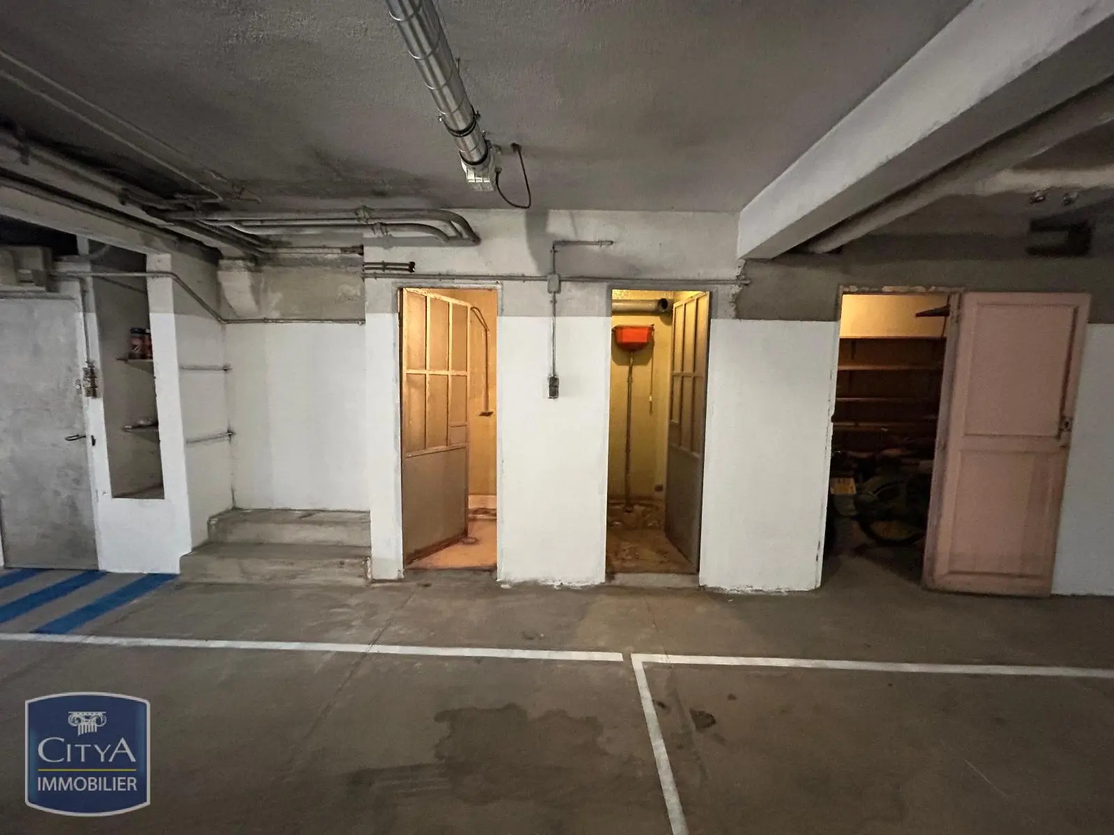 Photo 7 Local Professionnel 201m²