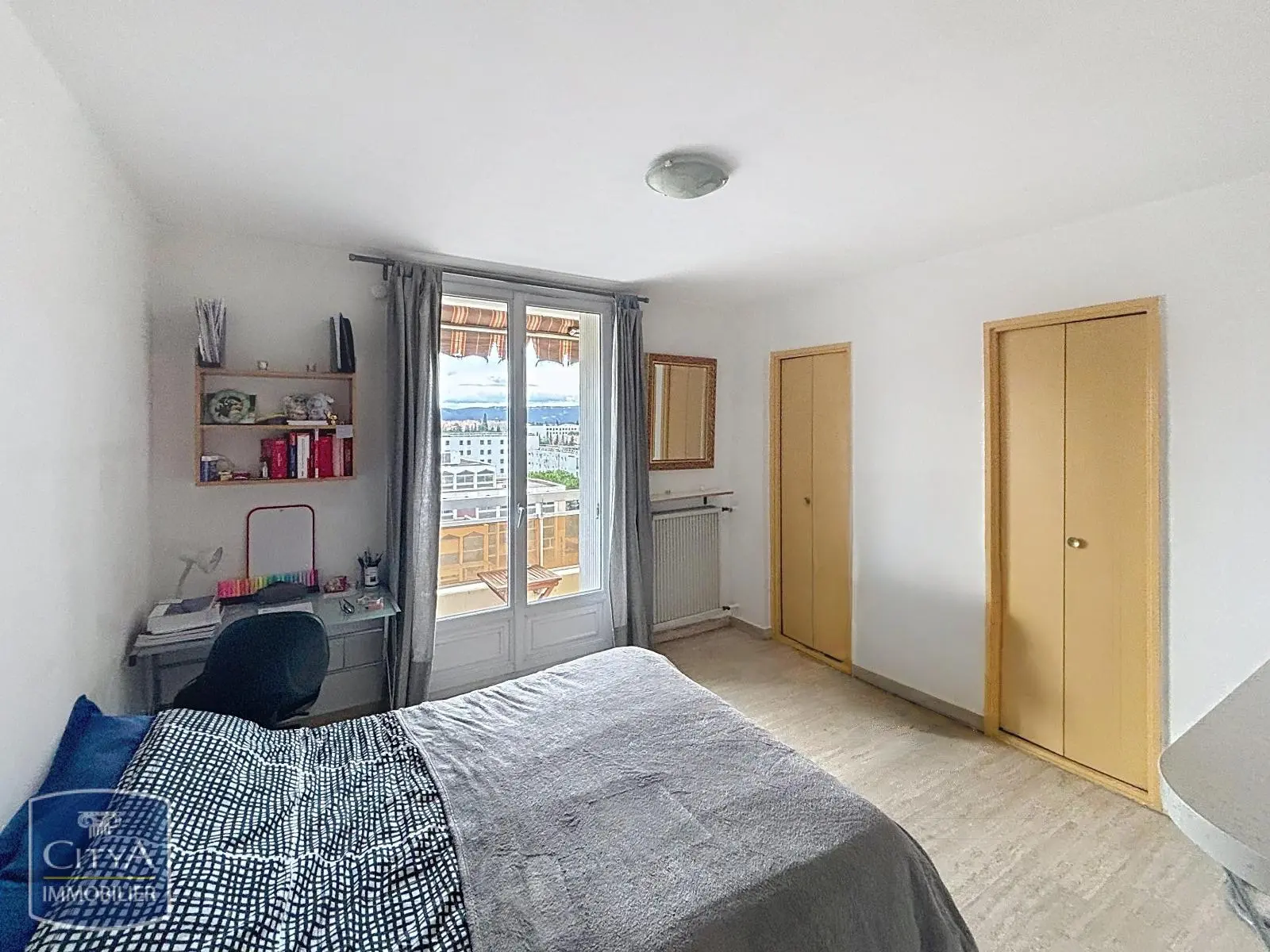 Photo 1 Appartement 1 pièce 26.13m²