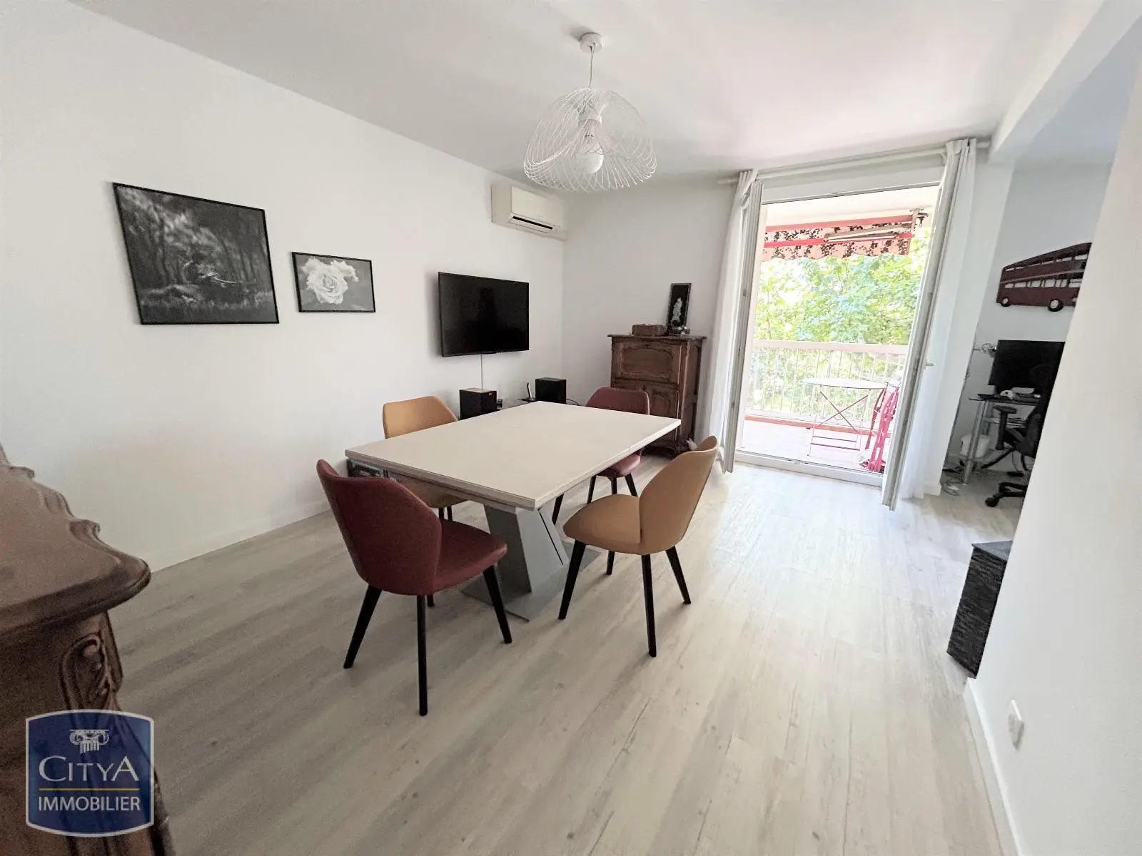 Photo 2 Appartement 3 pièces 74m²