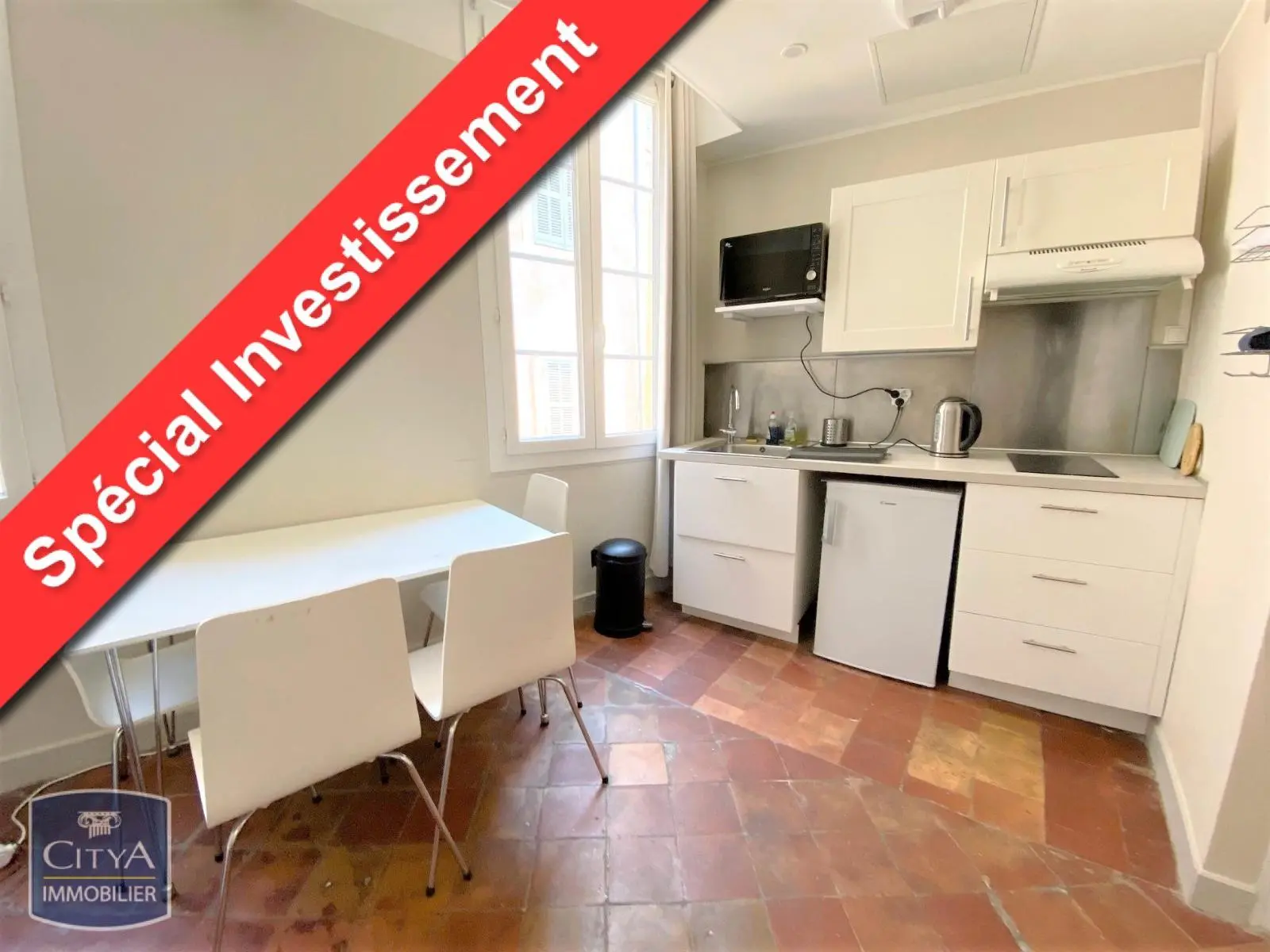 Photo 1 Appartement 1 pièce 17m²