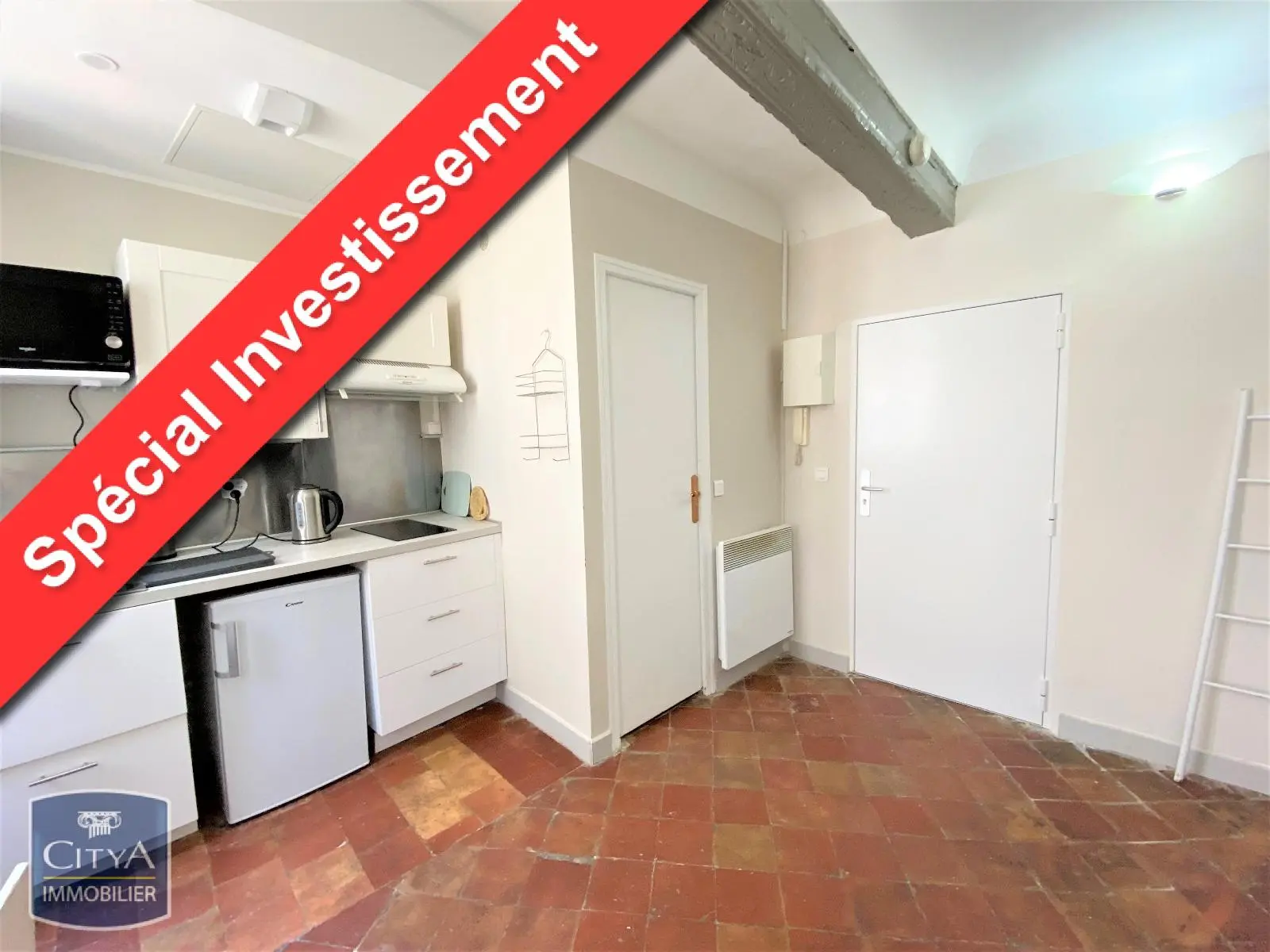 Photo 1 Appartement 1 pièce 17m²