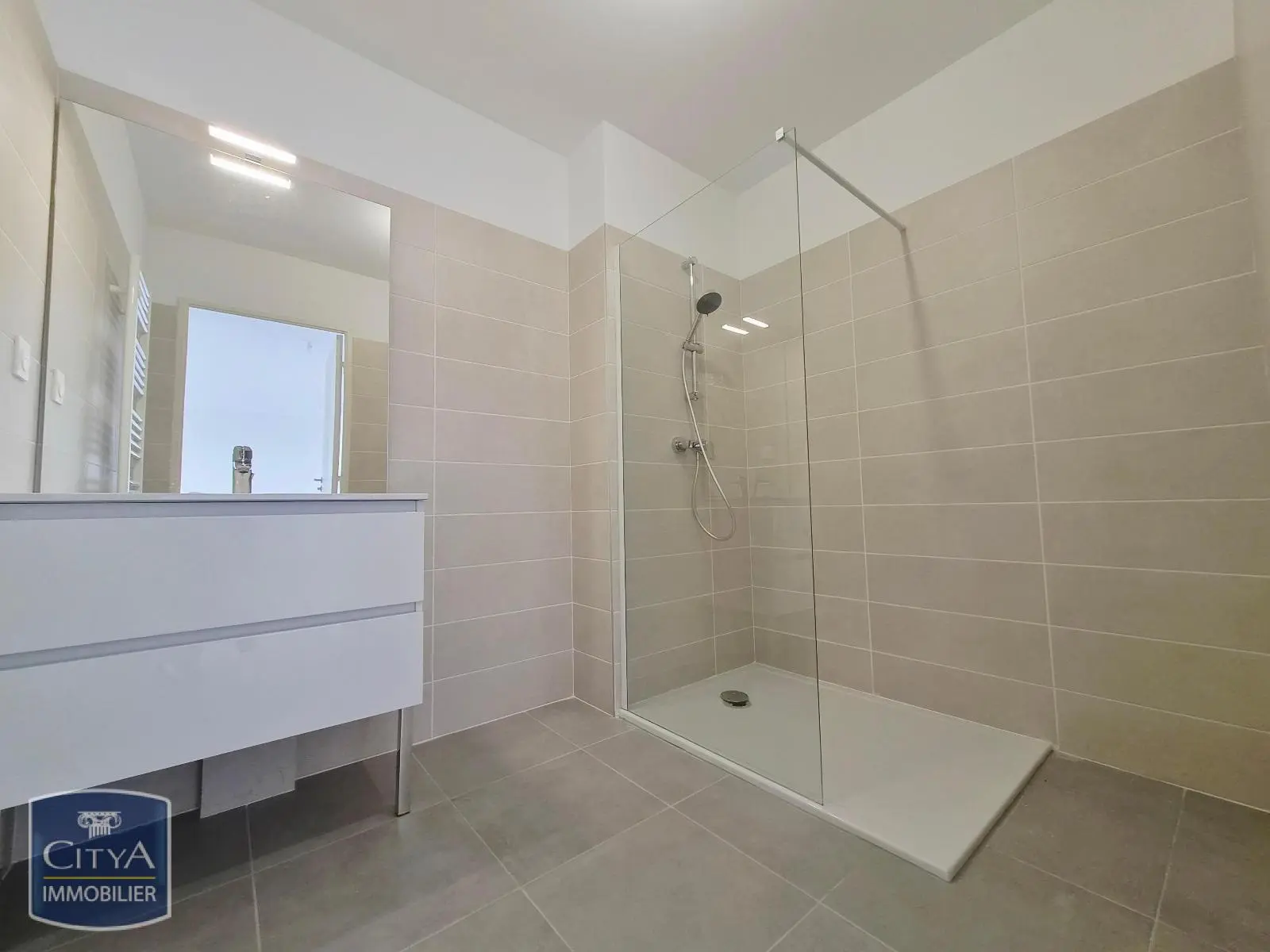 Photo 8 Appartement 2 pièces 56.73m²
