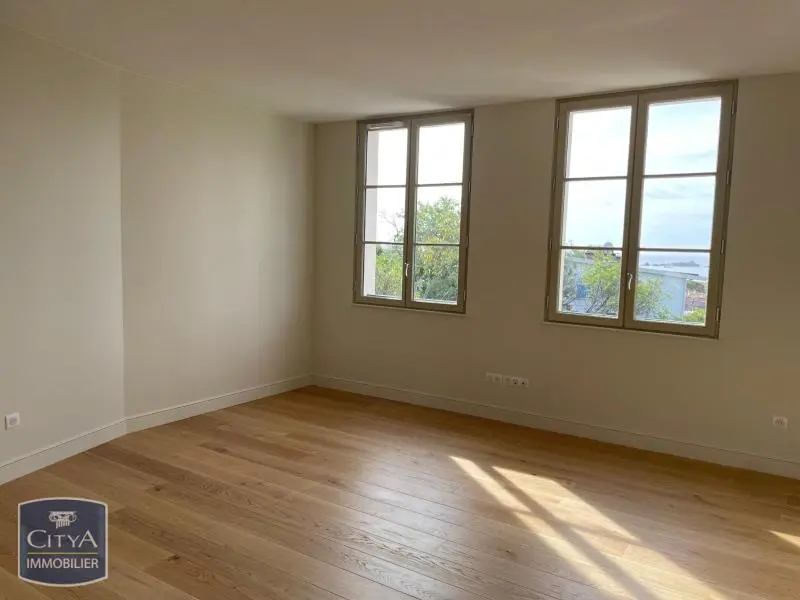 Photo 4 Appartement 4 pièces 96m²