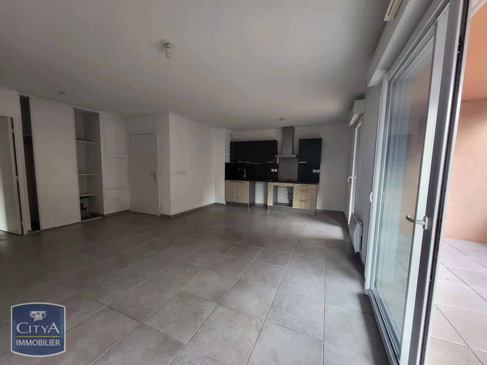 Photo 4 Appartement 4 pièces 75.75m²