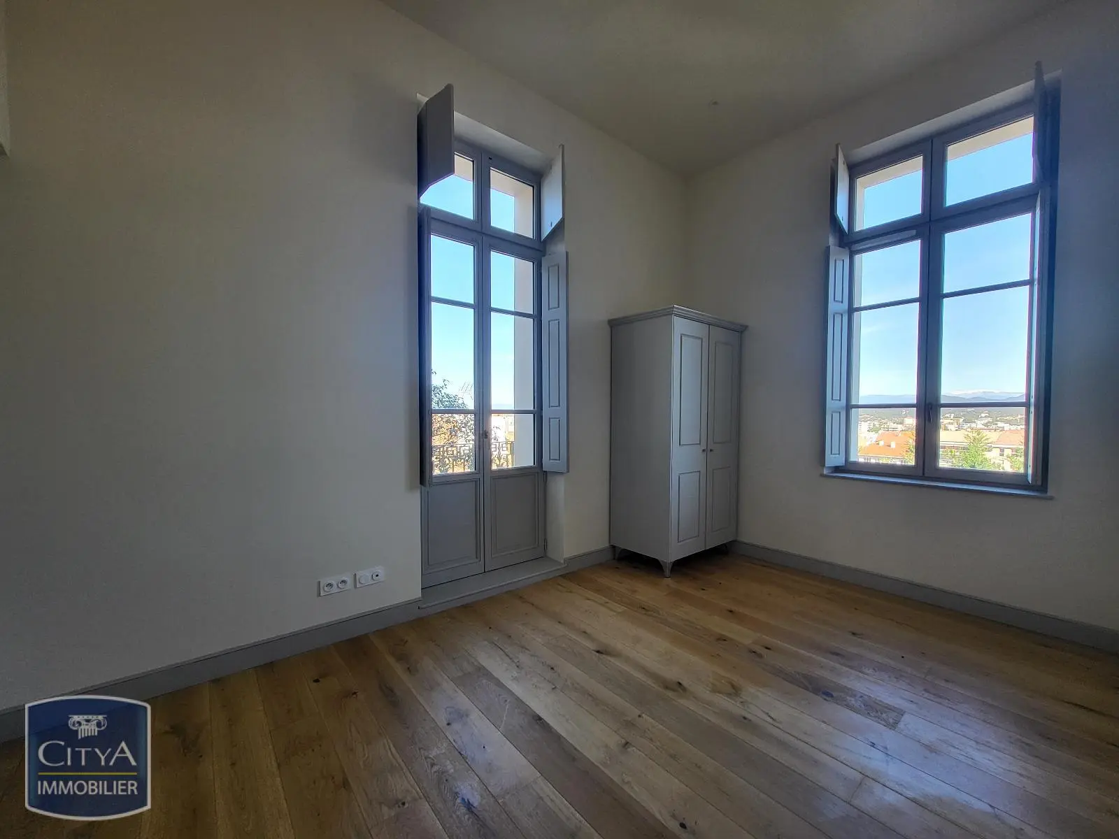 Photo 12 Appartement 5 pièces 125.75m²