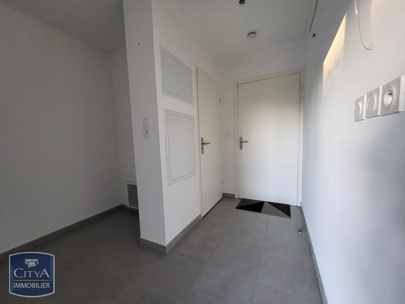 Photo 9 Appartement 1 pièce 41.99m²
