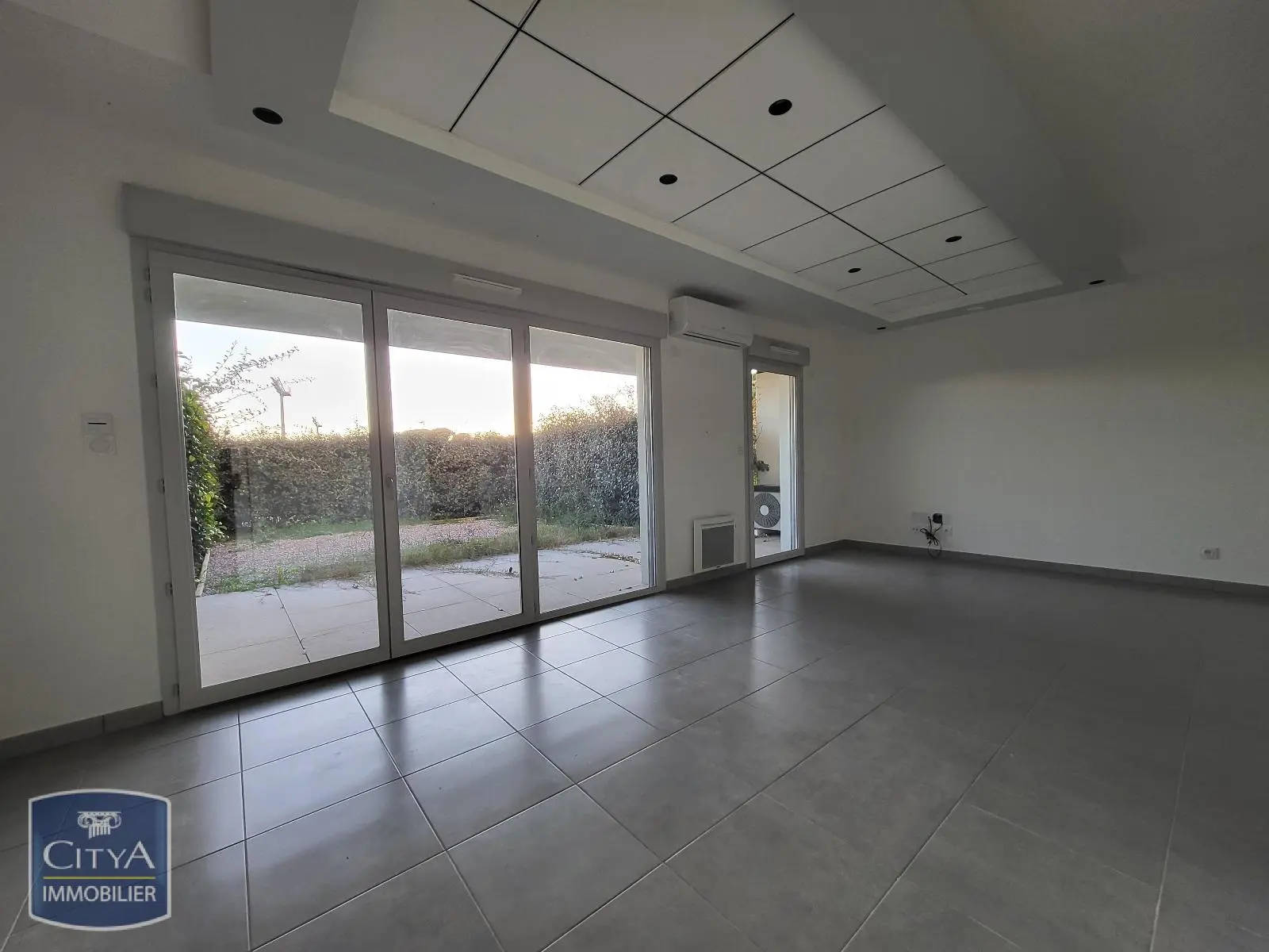 Photo 3 Appartement 1 pièce 41.99m²