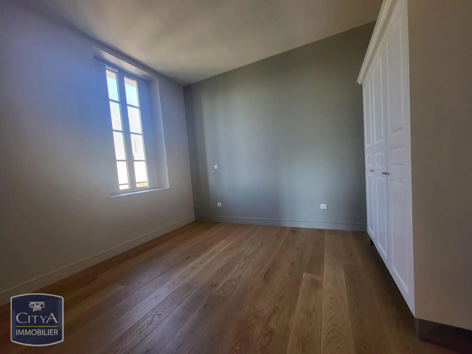 Photo 11 Appartement 5 pièces 125m²