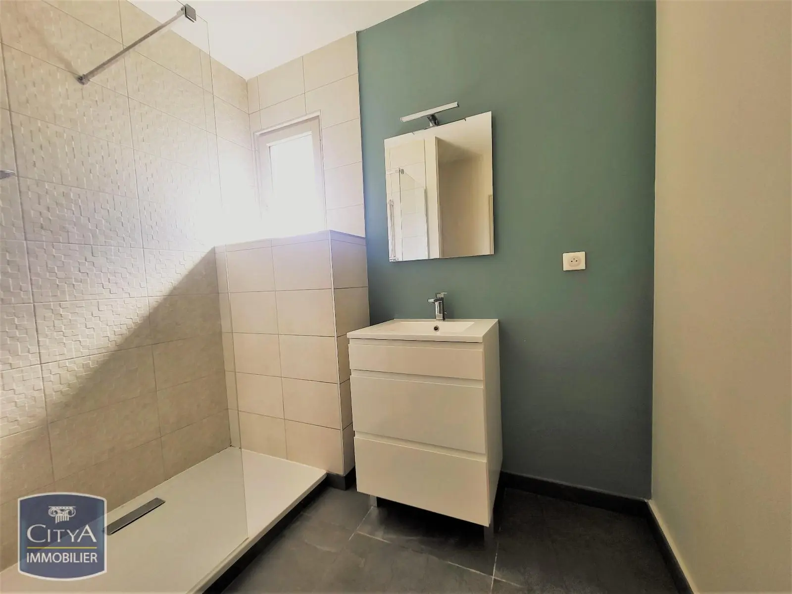 Photo 10 Appartement 4 pièces 96m²