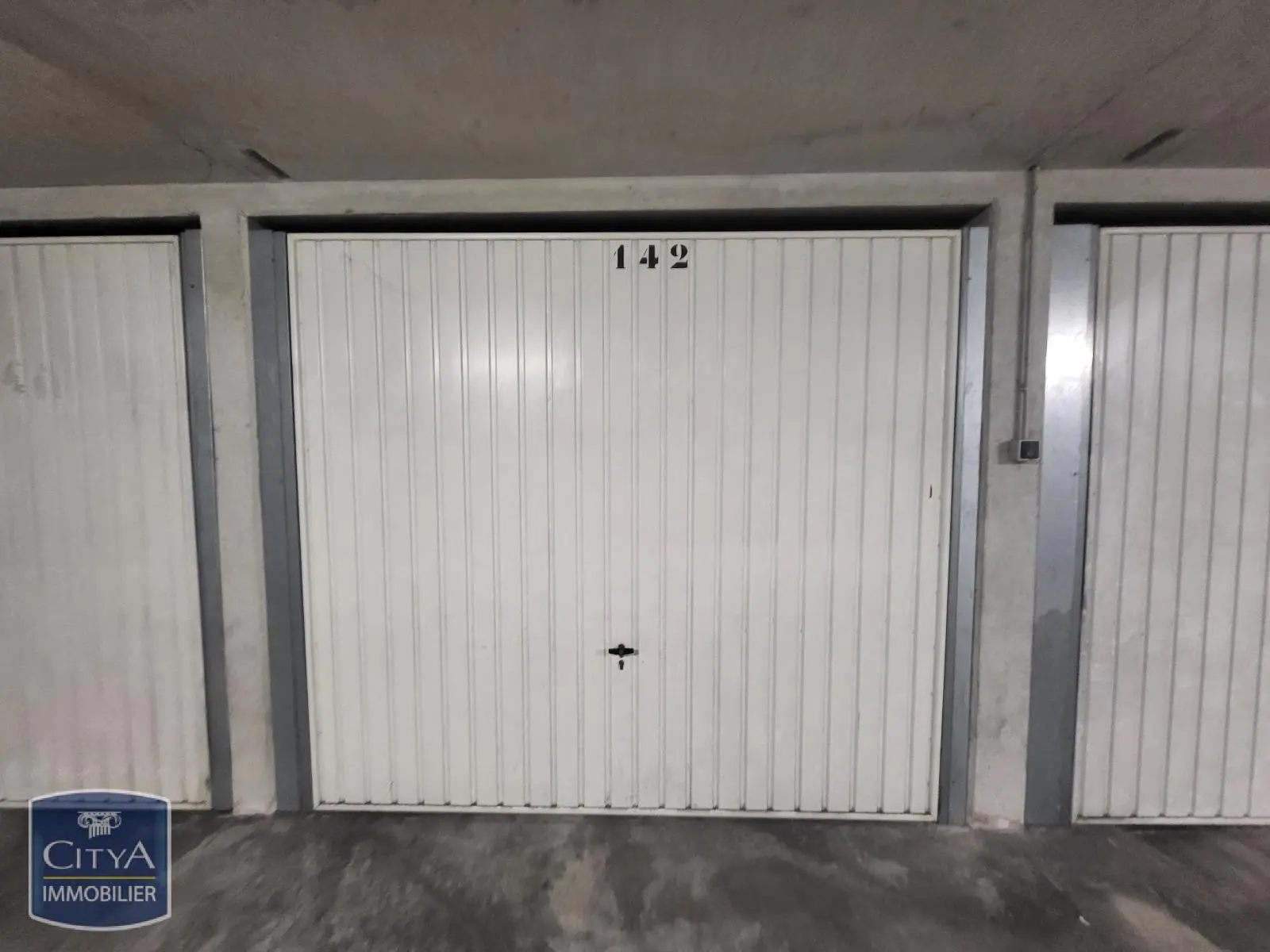 Photo 2 Parking 14m²