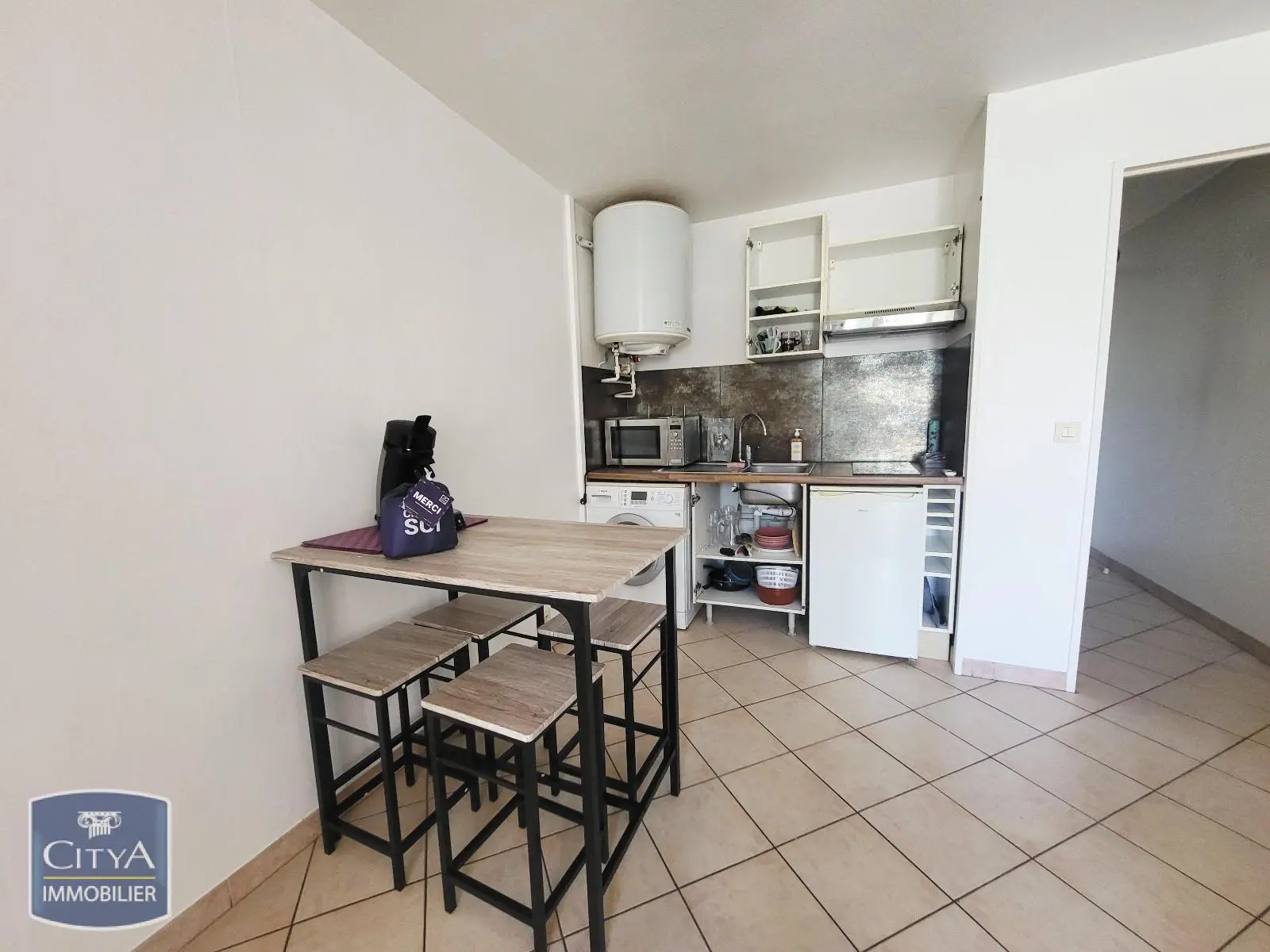 Photo 3 Appartement 1 pièce 23.21m²